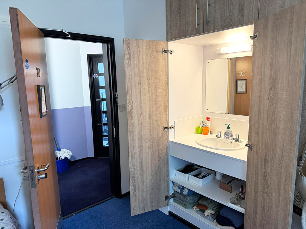 Bedroom facilities