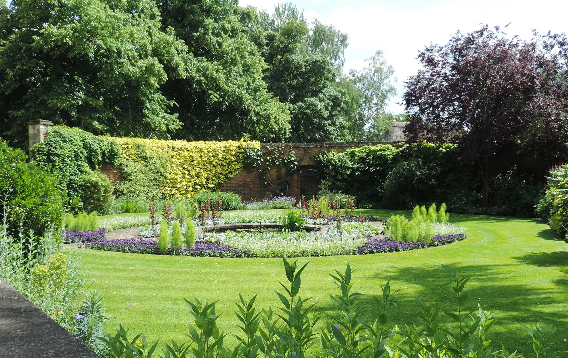The 'Rose' garden, memorial garden