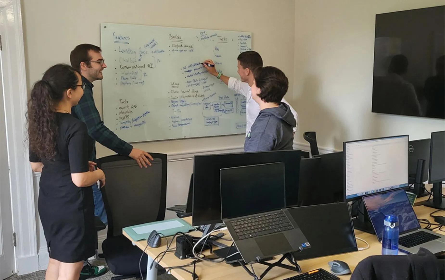 Participants in the Oxford Edge Hackathon
