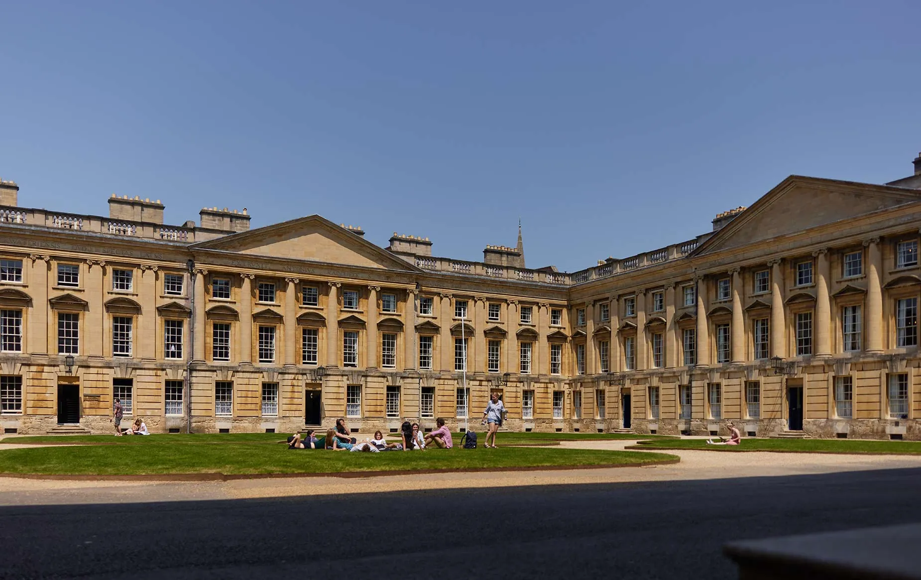 Peckwater Quad