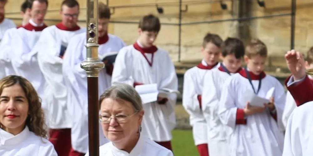 Glynis at the front of the procession