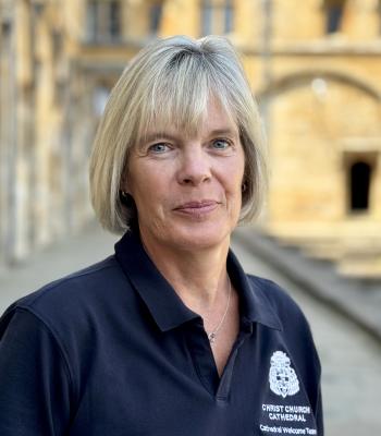Portrait Photo of Louise James