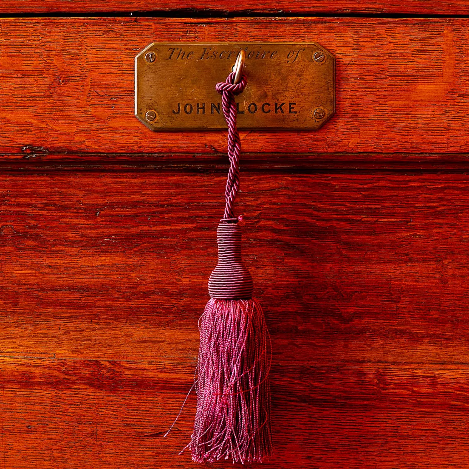 A key in Locke's desk