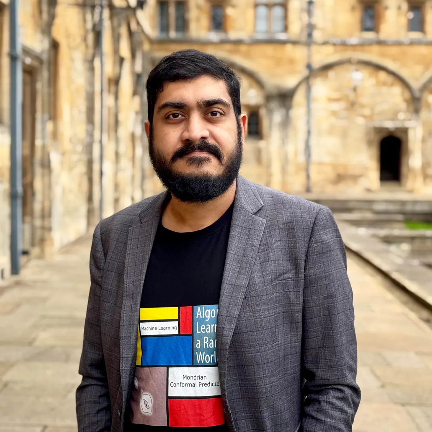 Dr Tapabrata Rohan Chakraborty