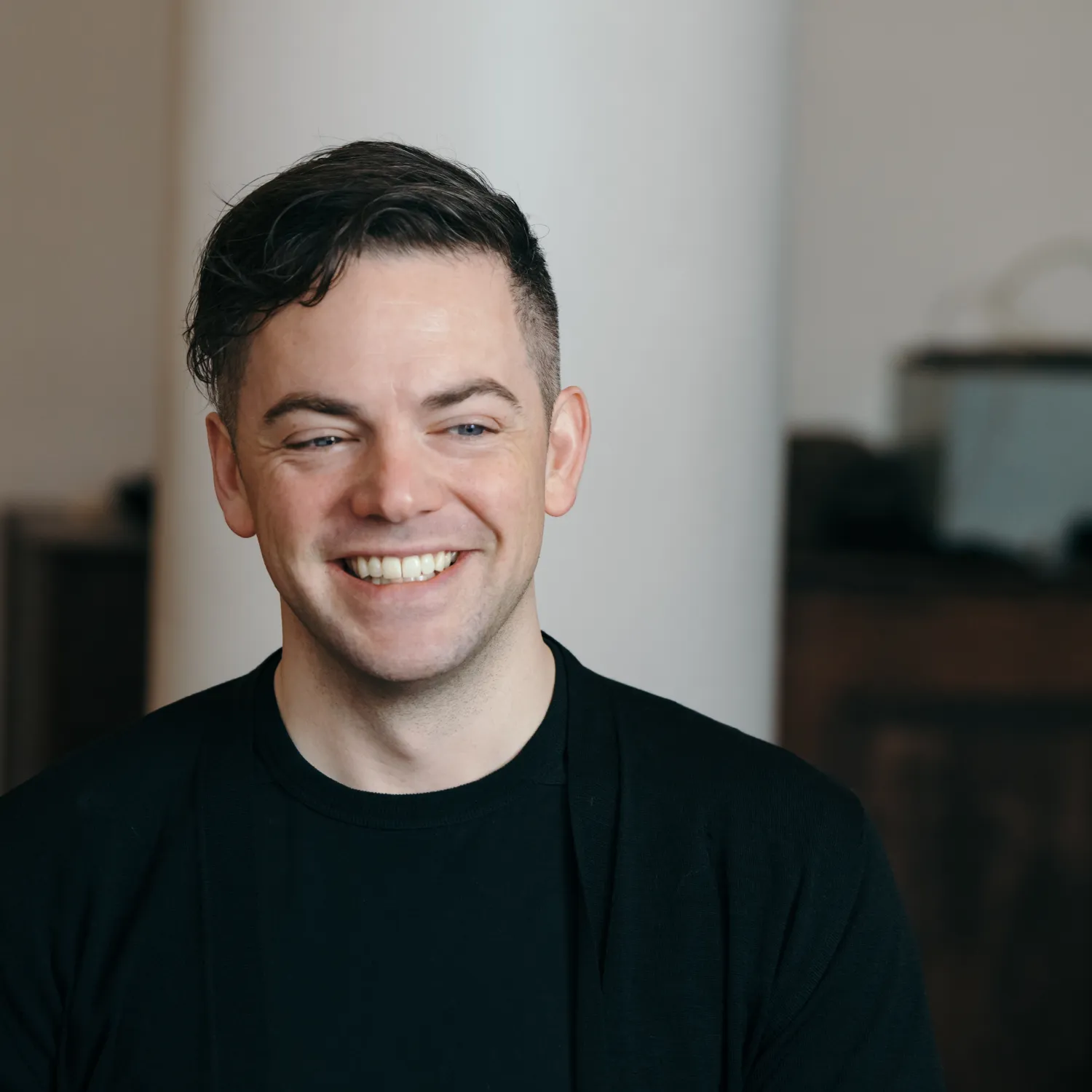 portrait photo of Nico Muhly. 