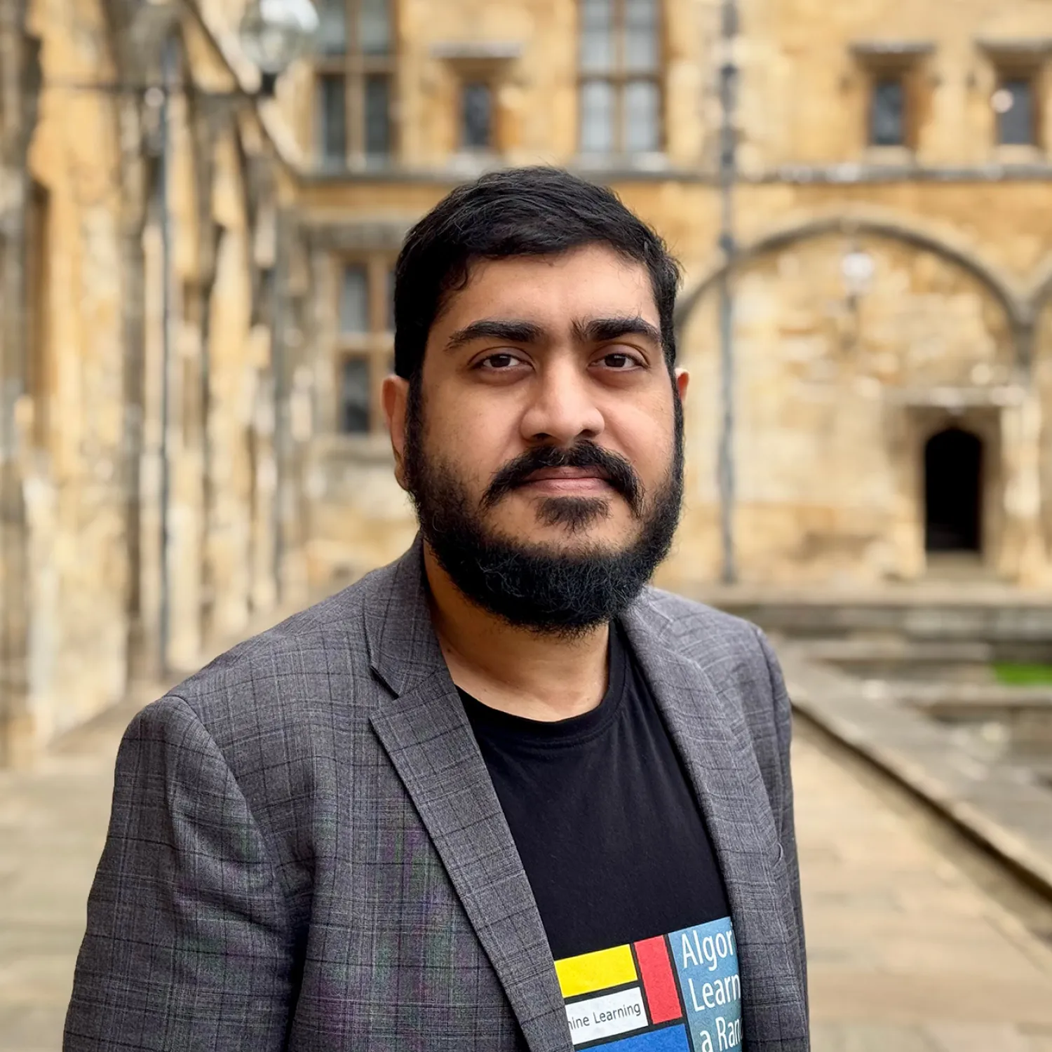Dr Tapabrata Rohan Chakraborty